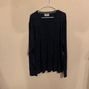 Oversize mens t shirt.